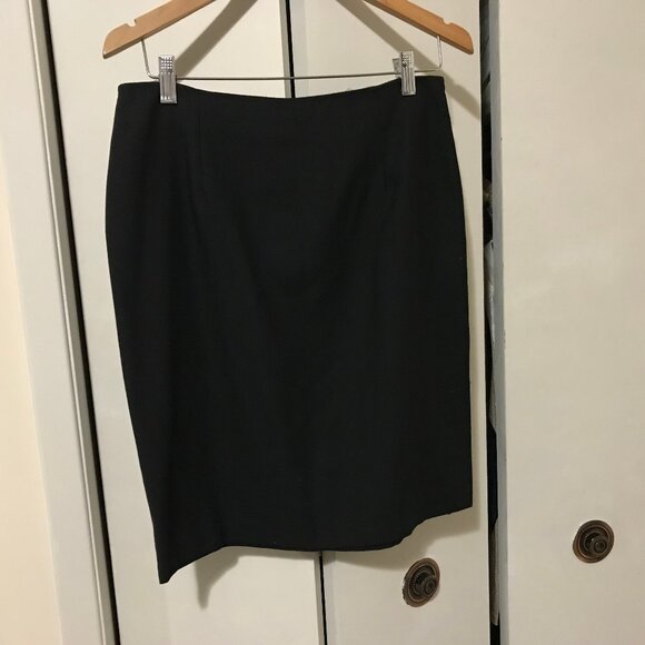 Jean Works & Co Ladies Black Skirt Size 13/14 - Picture 1 of 2
